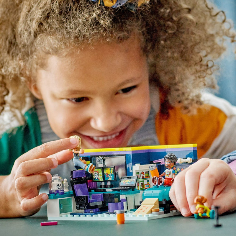 LEGO Friends Nova's Room 41755 Building Toy Set