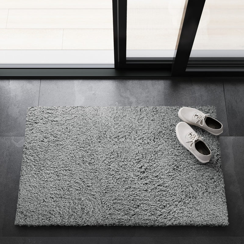 2'6"x3'10" Plush Shag Washable Accent Rug Gray - Room Essentials™ (LOCAL PICKUP ONLY)