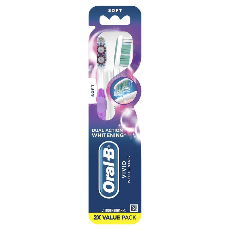 Oral-B Vivid Whitening Toothbrush - 2ct