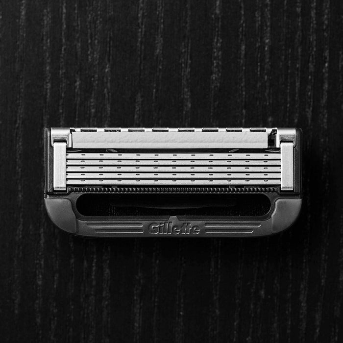 Gillette Labs Exfoliating Bar Razor + 2 Razor Blade Refills Magnetic Stand