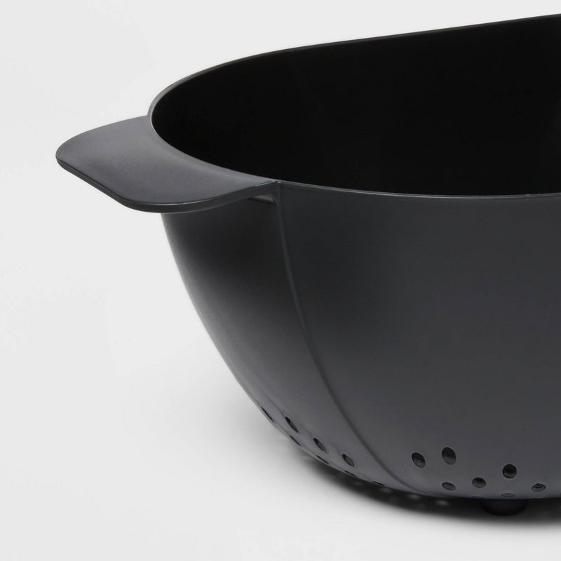 Plastic Colander Black - Room Essentials™