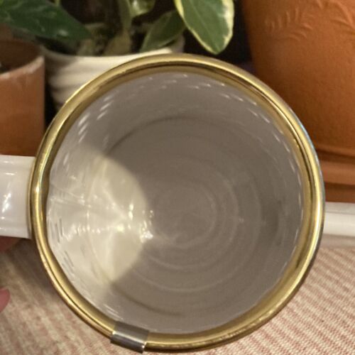 Home Decor Metal White Painted Watering Can Gold Trim 1 Quart(Q