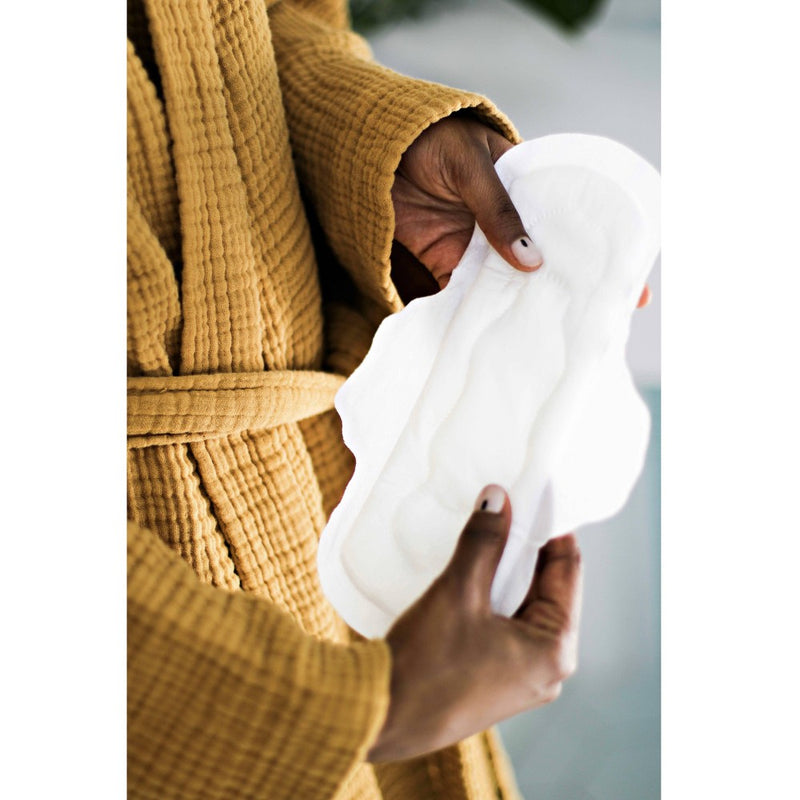 L . Organic Cotton Maxi Extra Long Overnight Pads - 28ct
