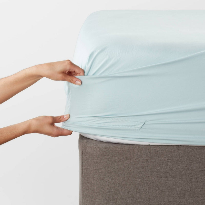 Twin 300 Thread Count Ultra Soft Fitted Sheet Light Blue - Threshold™