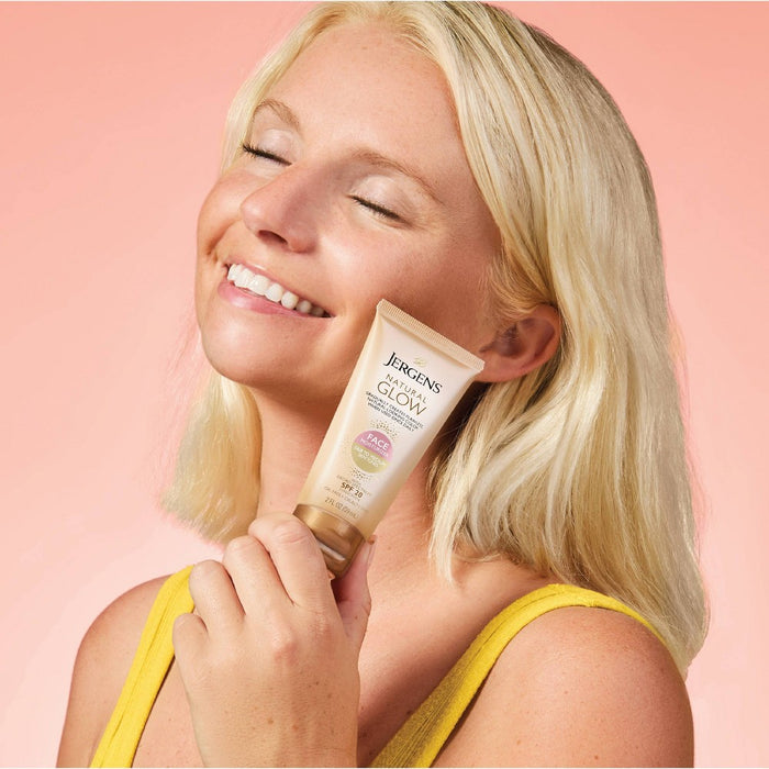 Jergens Natural Glow Face Moisturizer Fair To Medium Tone,EXP:04/2025 - SPF 20