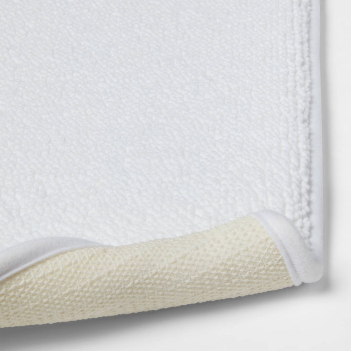 20"x34" Fine Chenille Memory Foam Bath Rug White - Threshold™