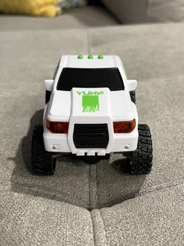 MAXX ACTION PICK-UP TRUCK Friction Pick Up Tough Turf