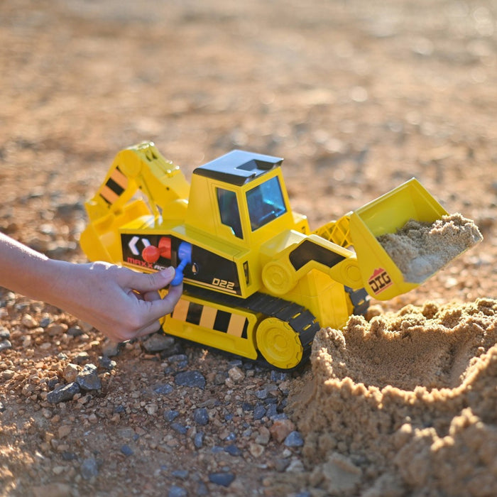 Maxx Action 2-N-1 Mega Mover – Construction Truck and Trailer (LOCAL PICKUP ONLY)