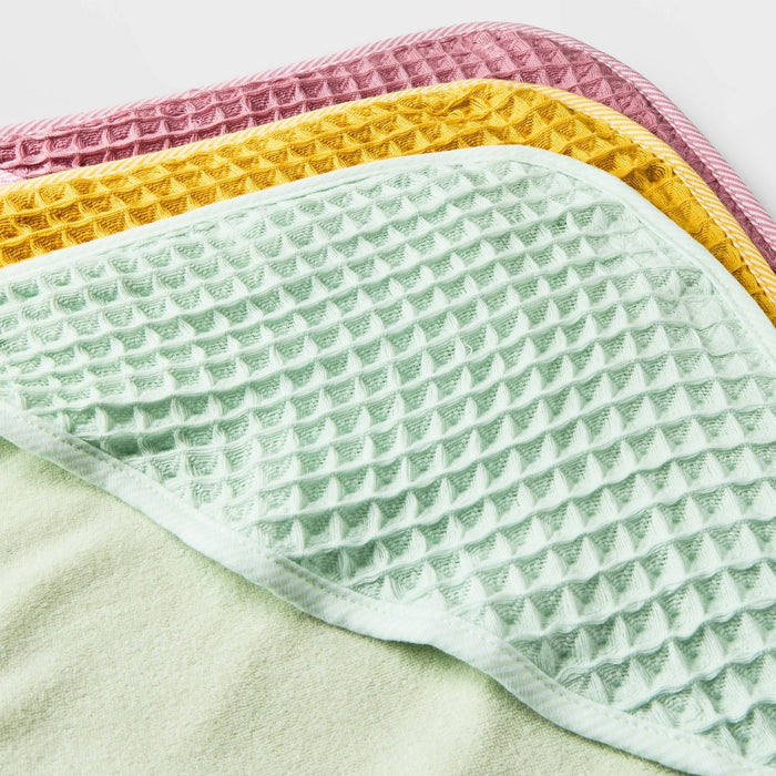 Baby Girls' 3pk Waffle Hooded Bath Towel - Cloud Island™ Yellow