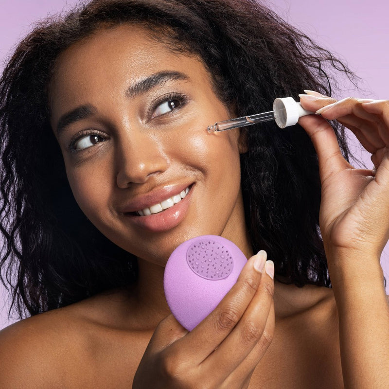 Real Techniques Miracle Skin Sponge