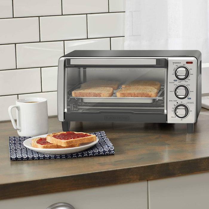 BLACK+DECKER 4 Slice Air Fry Toaster Oven - TO1747SSG