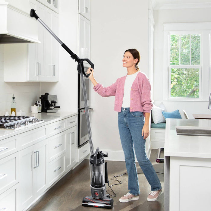 Hoover WindTunnel with Tangle Guard Upright Vacuum (LOCAL PICKUP ONLY)