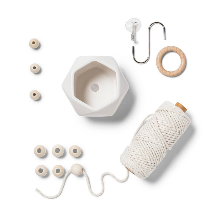 Macrame Plant Holder DIY Art Kit - Mondo Llama™