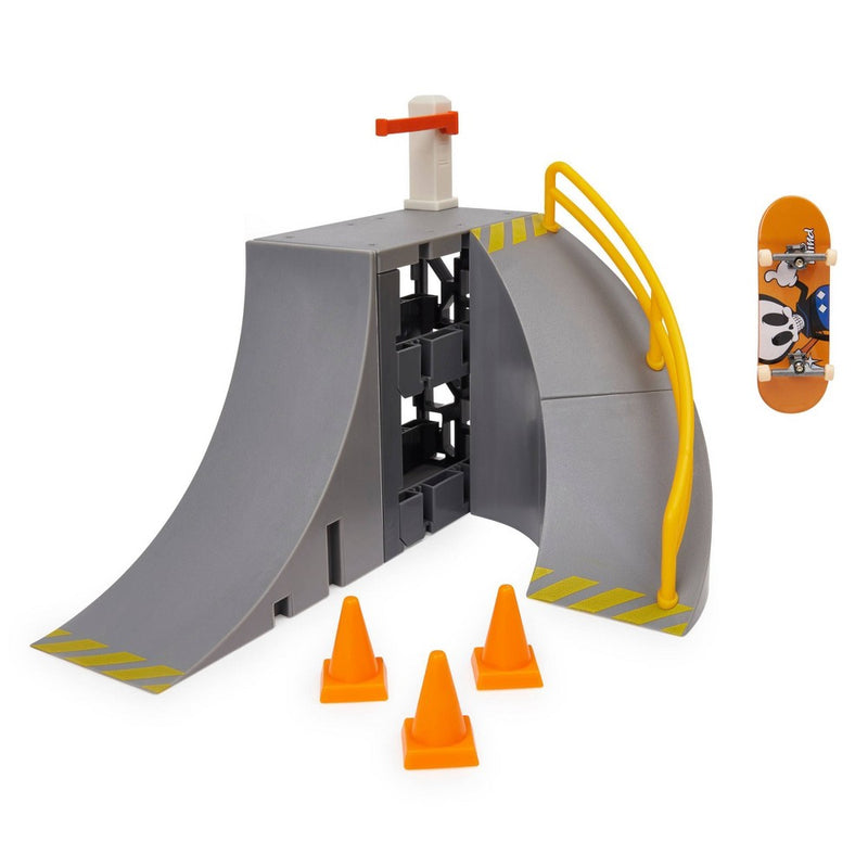 X-Connect Stunt Garage *BRAND NEW & SEALED*