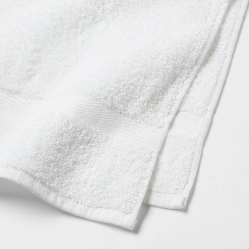 2pk Hand Towel Set White - Room Essentials™