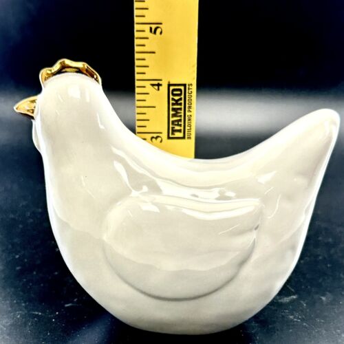 NEW Crescent Enterprise Co., LTD Farmhouse Ceramic Hen Figurine
