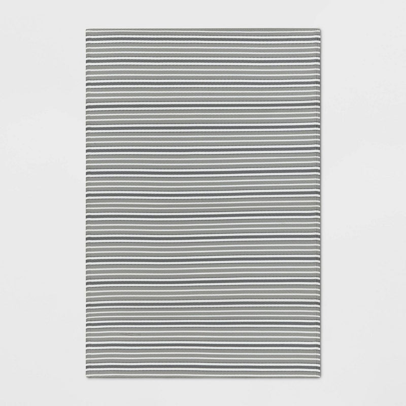 4'x6' Stripe Outdoor Rug Gray - Room Essentials™ (LOCAL PICKUP ONLY)