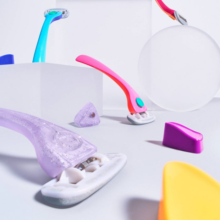 Billie Women's Razor Handle with Magnetic Holder & 2 Blade Refills - Waterpark