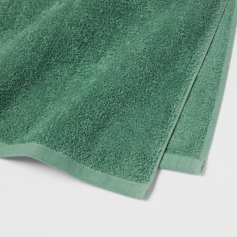Oversized Everyday Bath Towel Light Green - Room Essentials™