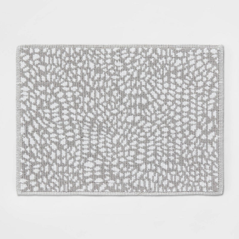 20"x30" Performance Plus Bath Mat Gray Geo - Threshold™