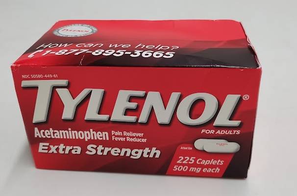 Tylenol Extra Strength Pain Reliever & Fever Reducer Caplets - Acetaminophen - 225ct45.EXP 10/28