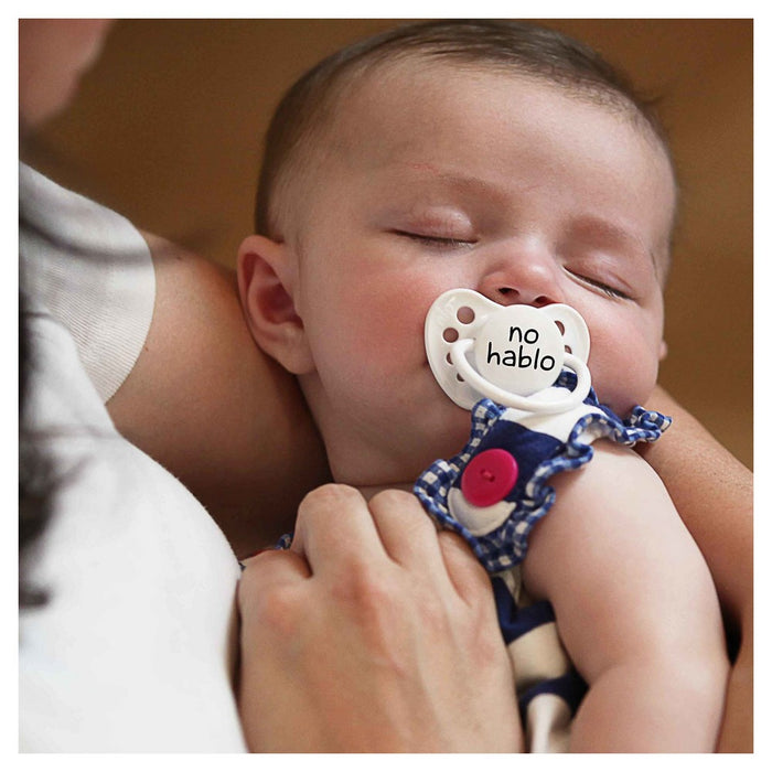 Ulubulu 2pk Pacifiers 6-18 Months - No Hablo & Que Pasa