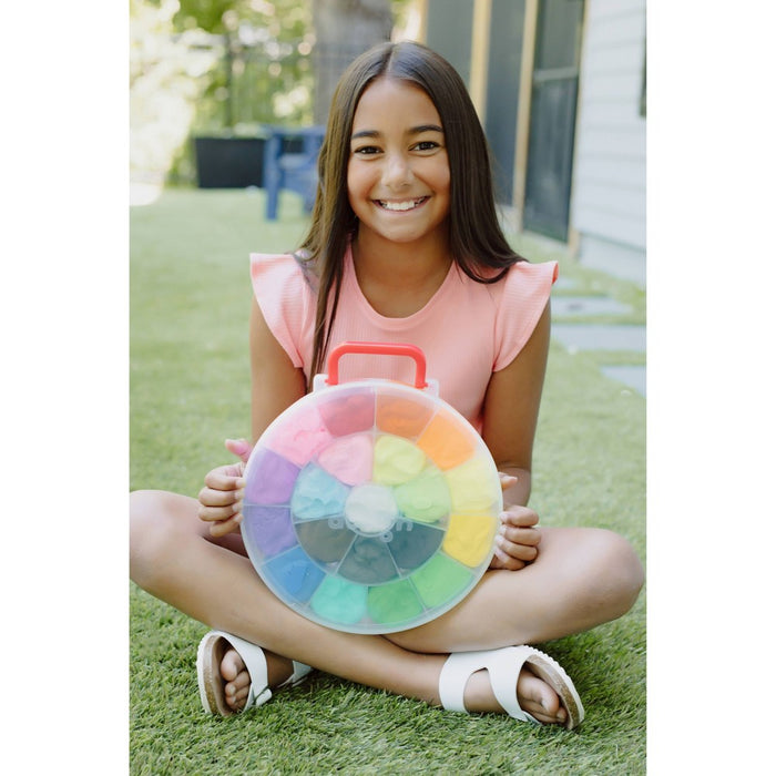 Chuckle & Roar Whoa Dough Color Wheel
