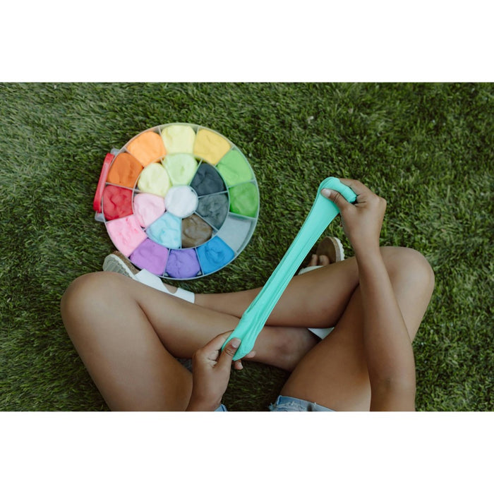 Chuckle & Roar Whoa Dough Color Wheel