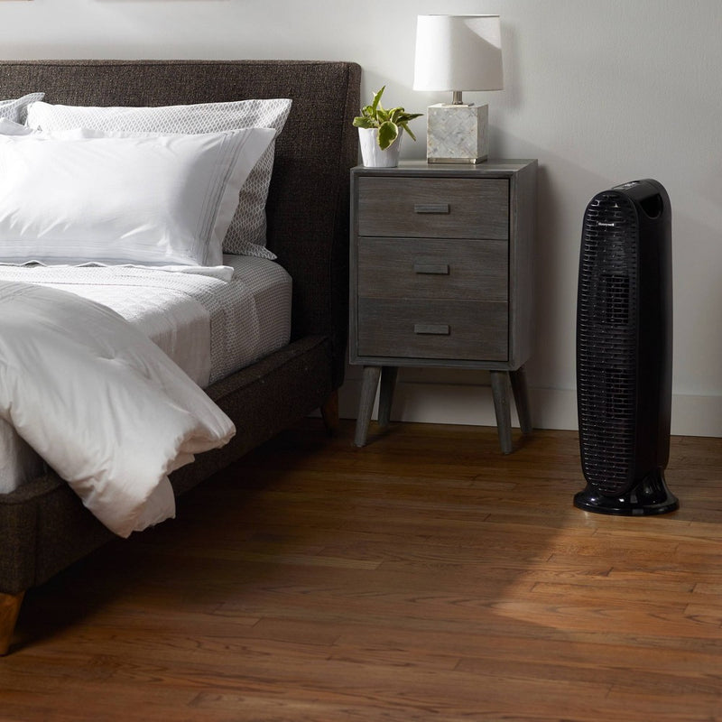 Honeywell HFD230B QuietClean Air Purifier with Permanent Filter Medium- Large Room Black (LOCAL PICKUP ONLY)