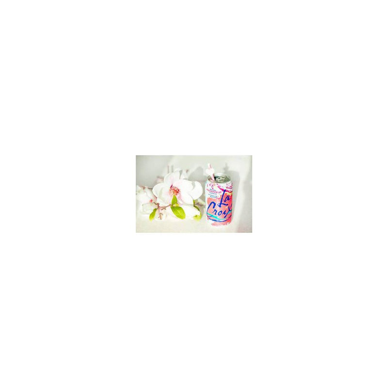 LaCroix Sparkling Water Passionfruit - 8pk/12 fl oz Cans