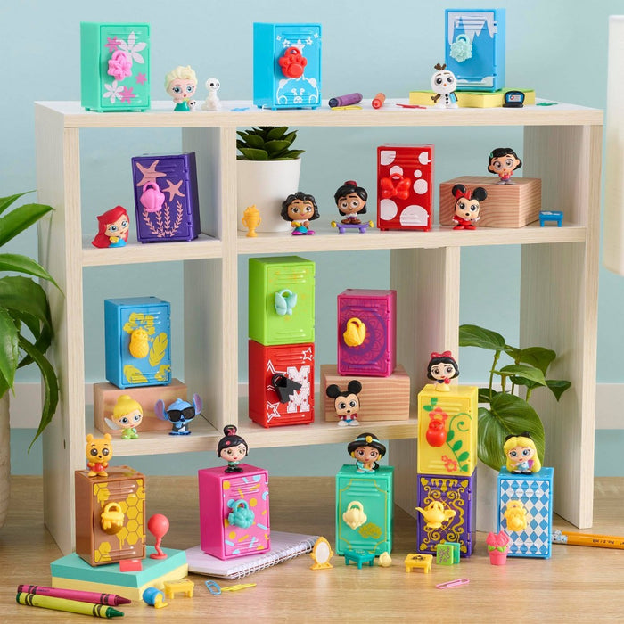 Disney Doorables Academy Surprise Locker