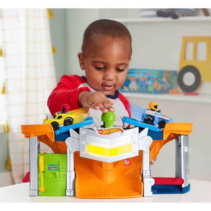 Fisher-Price Little People Hot Wheels Racetrack