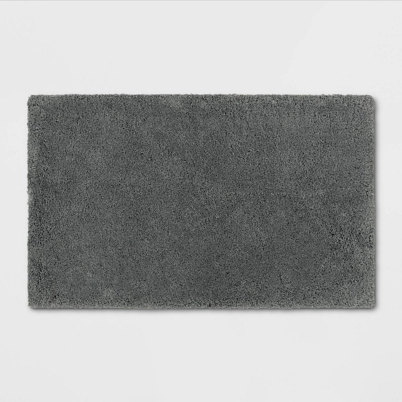 21"x34" Bath Rug Dark Gray - Threshold Signature