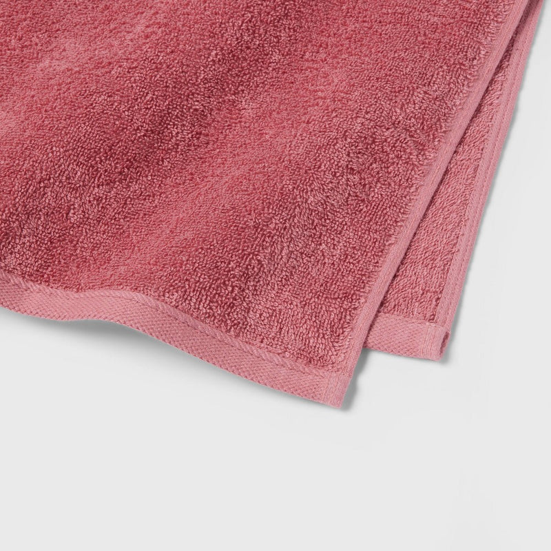 Everyday Hand Towel Pink - Room Essentials