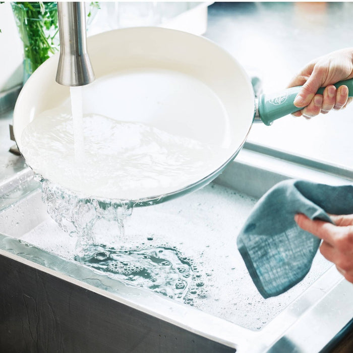 GreenLife Soft Grip Ceramic Non-Stick Open Frypan 7"x10" Turquoise