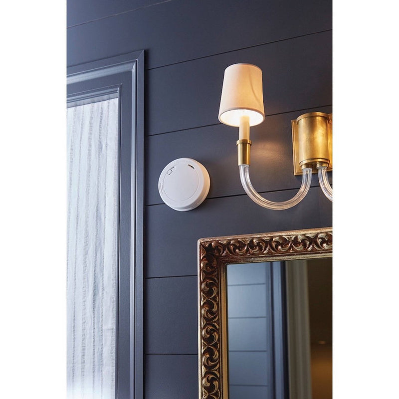 First Alert PR710 10-Year Battery Powered Slim Smoke Detector