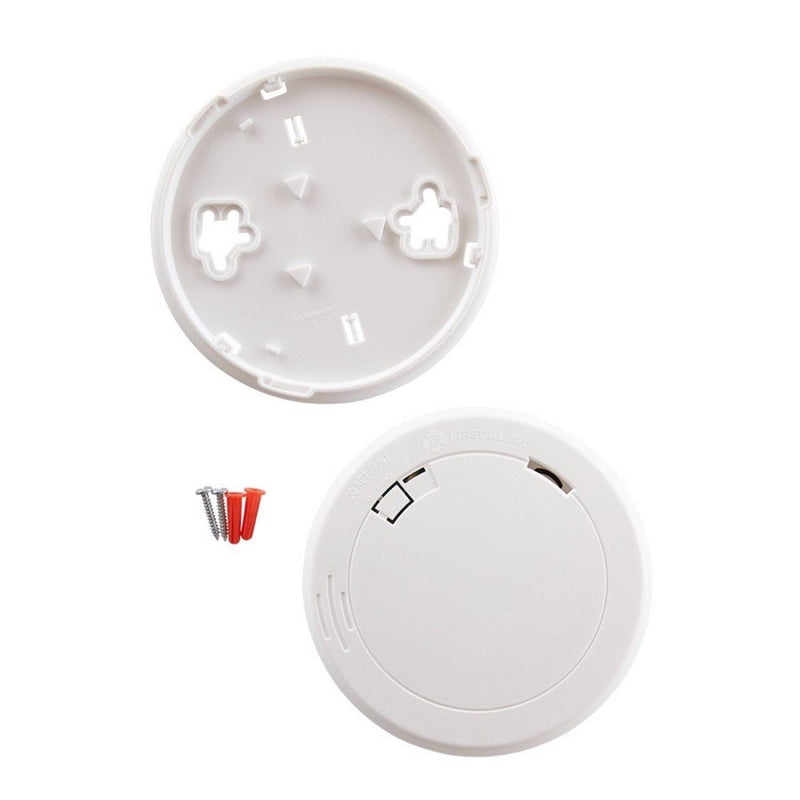First Alert PR710 10-Year Battery Powered Slim Smoke Detector