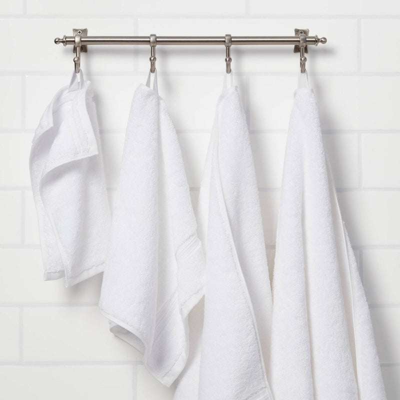 Antimicrobial Bath Towel White - Threshold