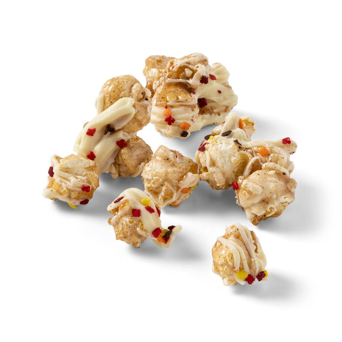 Harvest White Chocolate Pumpkin Spice Popcorn With Leaf Shape Sprinkles - 7oz - Favorite Day