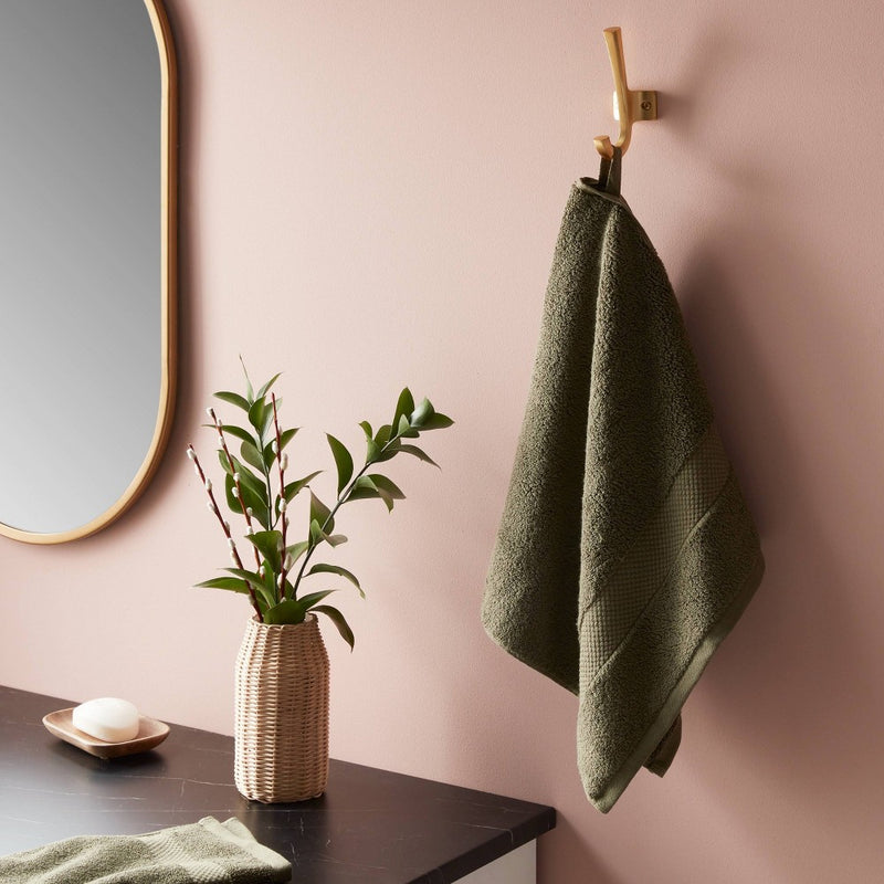 Performance Plus Hand Towel Dark Green - Threshold