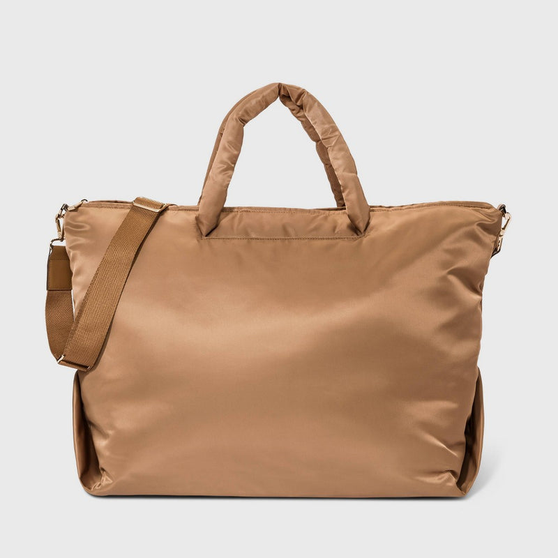 Athleisure Soft Weekender Bag - A New Day Caramel