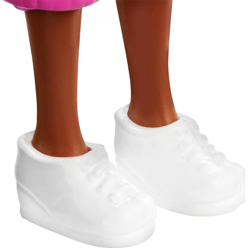 Polly Pocket Friend Clips Shani Doll with Cat Hoodie and Heart-Shaped Clip