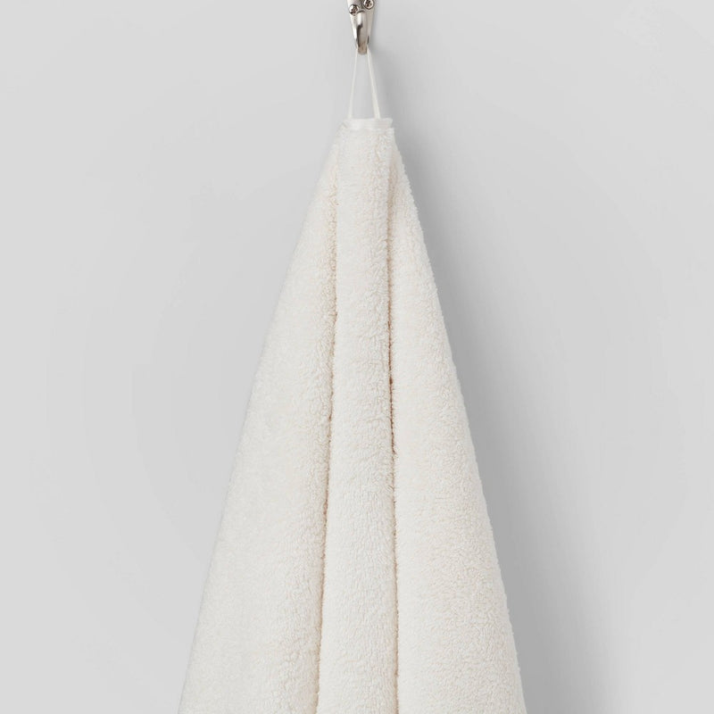 Performance Plus Bath Towel Cream - Threshold