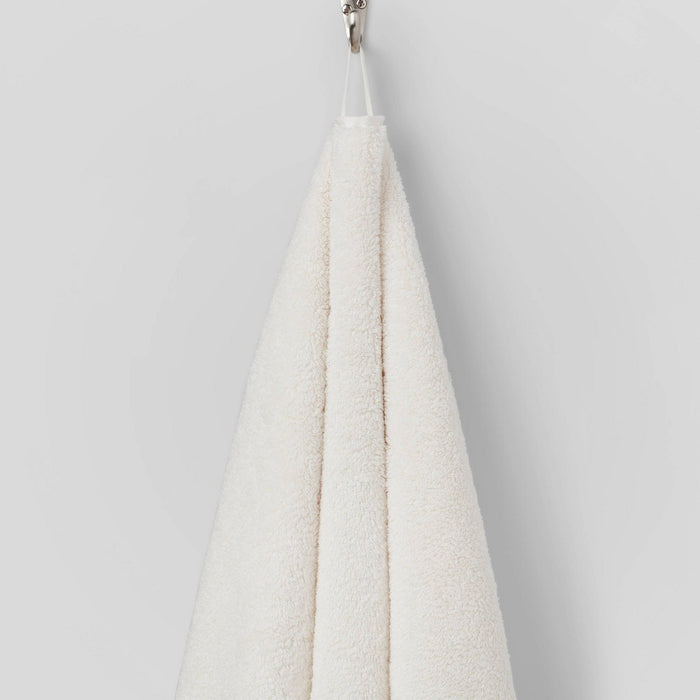 Performance Plus Bath Towel Cream - Threshold