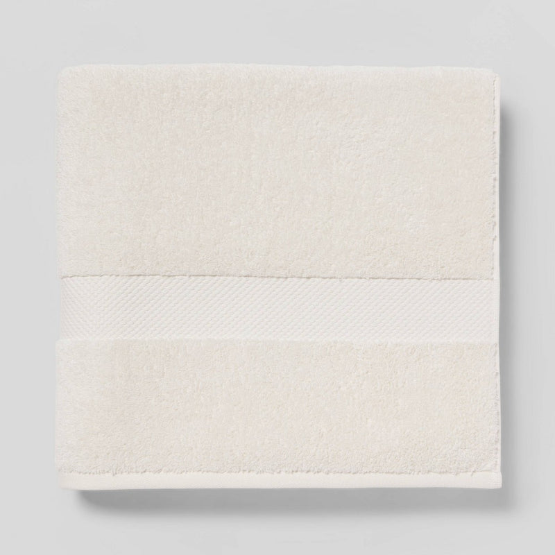 Performance Plus Bath Towel Cream - Threshold