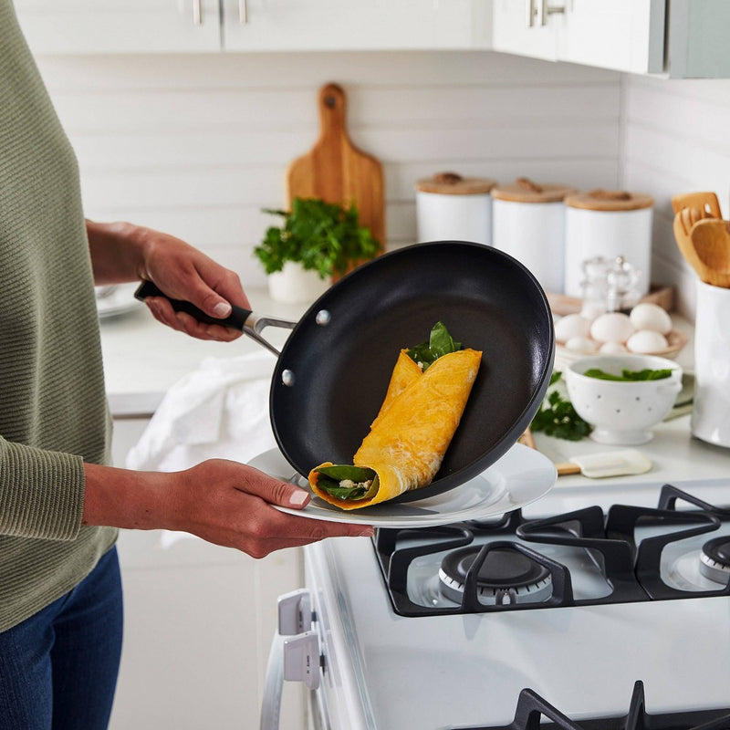 Select by Calphalon with AquaShield Nonstick 10" Fry Pan with Lid