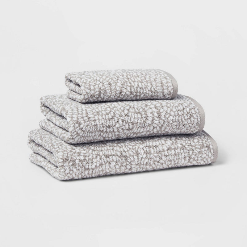 Performance Plus Bath Towel Gray Geo - Threshold