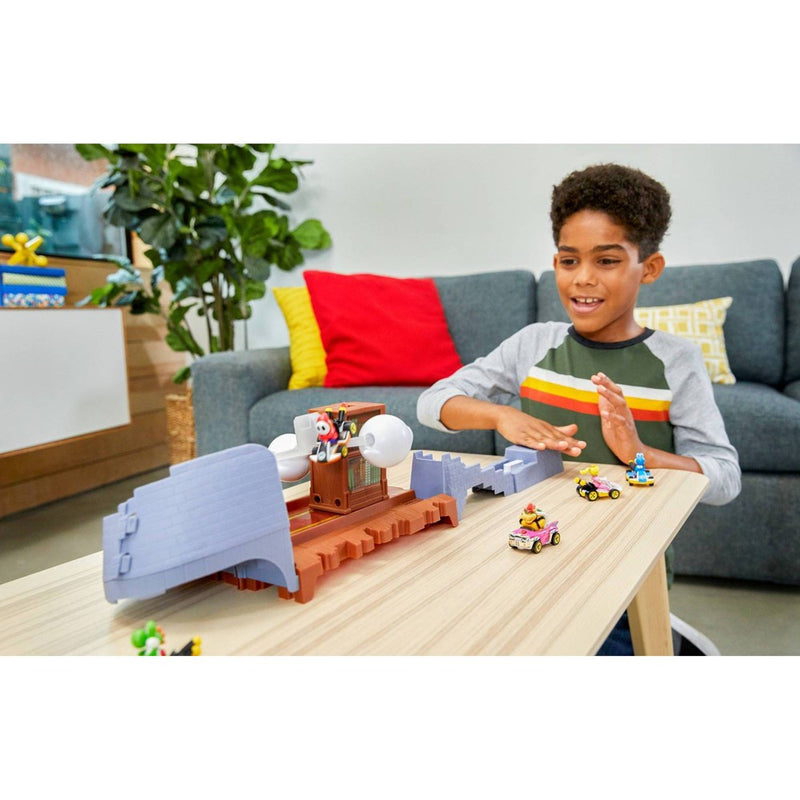 Hot Wheels Mario Kart Boo's Spooky Sprint Trackset