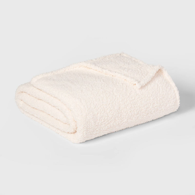 Twin/Twin XL Sherpa Bed Blanket White - Room Essentials