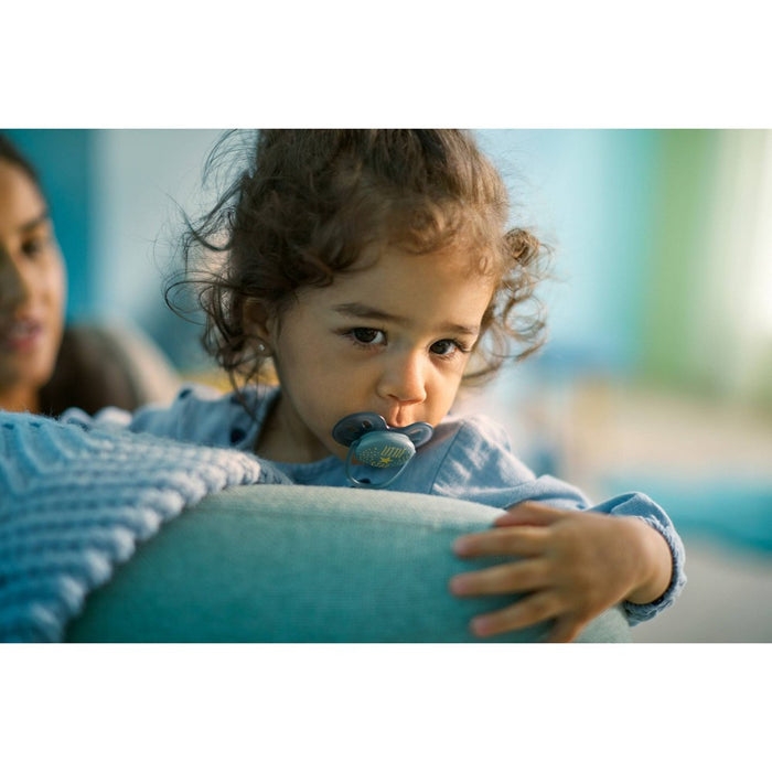 Philips Avent 2pk Ultra Soft Pacifier 6-18 Months - Little Star/Hello Designs